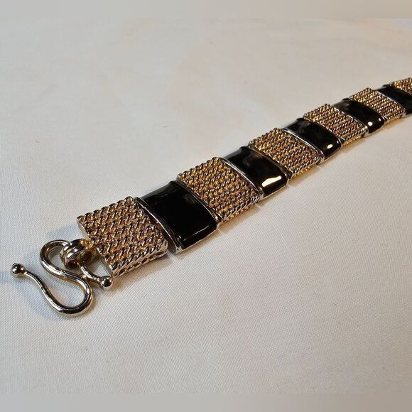 Park Lane Black Enamel Goldtone Matisse Bracelet - Picture 2 of 4